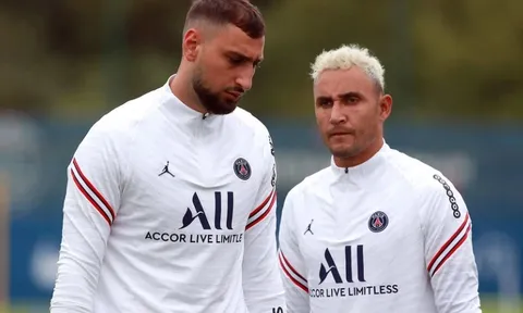 HLV PSG nói thẳng Navas phải dự bị cho Donnarumma