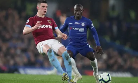 HLV tuyên bố 100%, Chelsea hứng chịu đòn giáng trên TTCN
