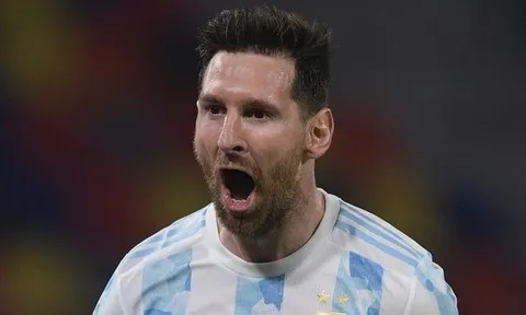 HLV Sampaoli: 'Messi là thiên tài'