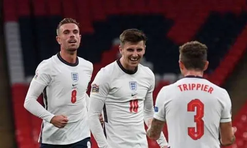 HLV Southgate nêu rõ lý do Mount được chọn trước Grealish