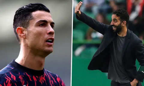 HLV Sporting Lisbon đe dọa từ chức nếu CLB mua Ronaldo