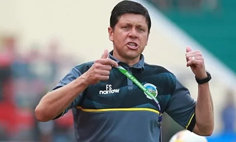 HLV Timor Leste nghỉ việc trước AFF Cup 2022 vì bị nợ lương