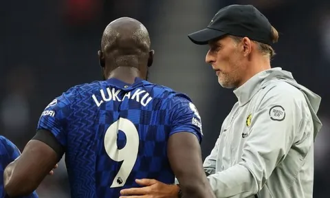 HLV Tuchel phá vỡ im lặng sau phát ngôn gây sốc của Lukaku
