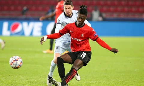 HLV Tuchel từng phát cuồng vì Eduardo Camavinga
