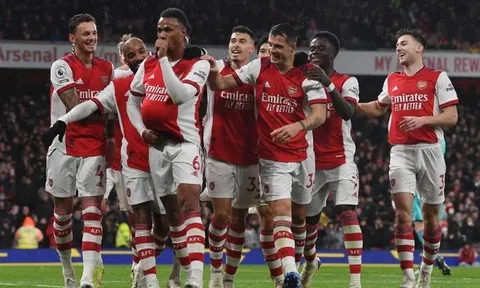 "Họ sẽ tranh vị trí thứ 4 với M.U và Tottenham"