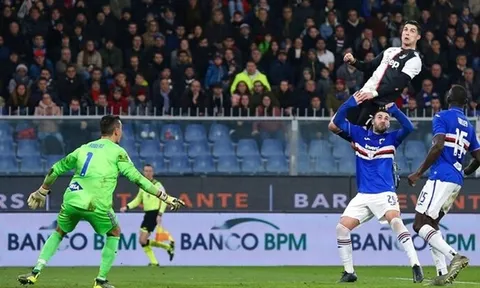 “Hoan hô Ronaldo, cậu gần giống tôi rồi!”