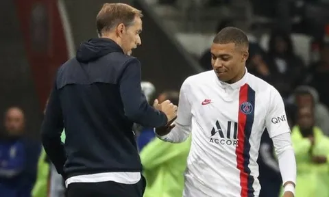 Học trò hành động thiếu tôn trọng, HLV Tuchel vẫn lên tiếng bảo vệ