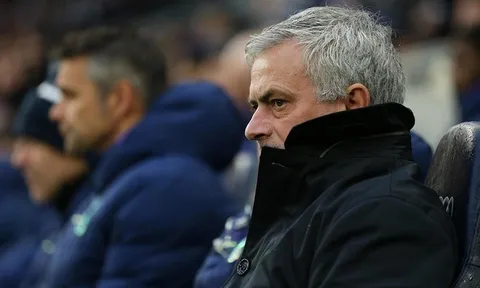 Hơn 1 năm trôi qua, sao Tottenham dùng 2 từ mô tả Mourinho