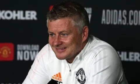 Họp báo Man Utd: Phán quyết tương lai Lingard; Cơ hội cho Dalot