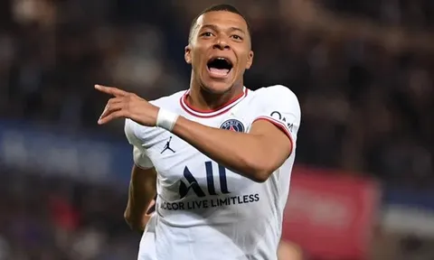 Trước Mbappe, Real công bố thương vụ khủng