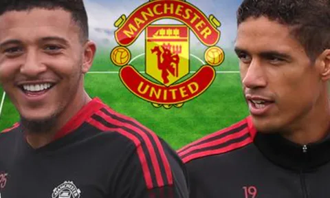 Man United đấu Southampton: Sancho ra sân, Varane ngồi ngoài?