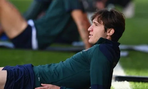 'Juve đã sai lầm khi mua cầu thủ trụ hạng với giá 60 triệu euro'