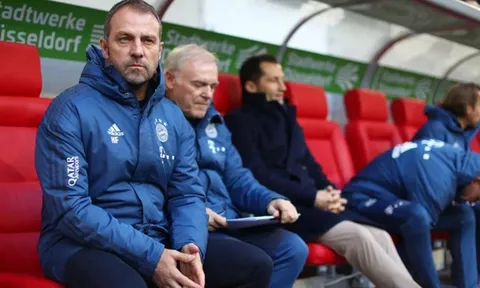 "Hùm Bayern" đang vươn nanh, NHM đồng loạt nhất trí: "Hãy giữ lấy ông ấy"