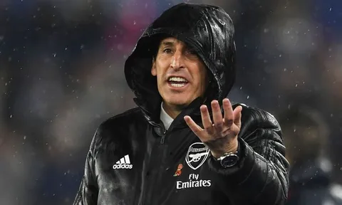 Huyền thoại lên tiếng, Arsenal sắp có biến?