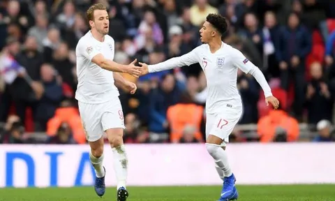 Huyền thoại Liverpool thúc giục 'sao bự' đến Man Utd
