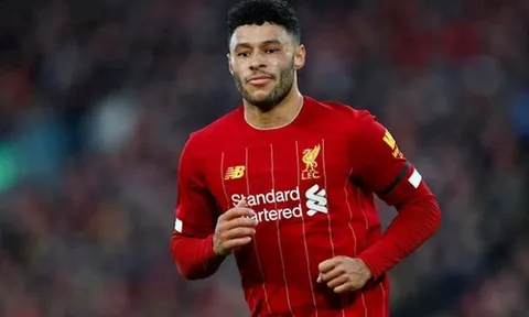 Huyền thoại Liverpool: "Tôi nghĩ cậu ấy nên đến Leicester hoặc West Ham"