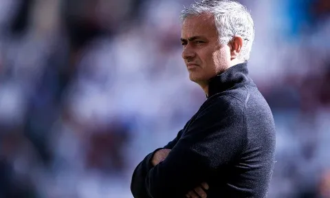 "Huyền thoại Man Utd" chỉ rõ tử huyệt của Tottenham