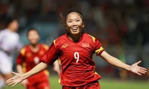Huỳnh Như: 'Chúng tôi muốn thầy Chung tiếp tục dẫn dắt tuyển nữ'