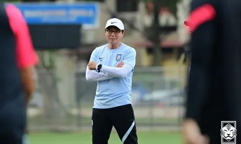 Ông Park Hang-seo khiến HLV U23 Hàn Quốc lo ngại