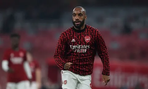 Arsenal chệch choạc, Andy Cole vì 1 cái tên chỉ trích Mikel Arteta