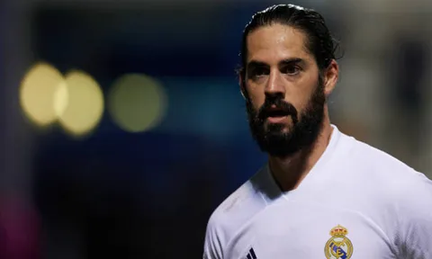 Liverpool gia nhập cuộc đua chiêu mộ nạn nhân của Zidane