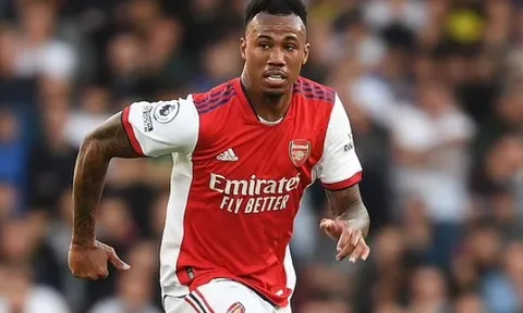 Ian Wright chỉ ra điểm yếu Arsenal sau trận thắng Wolves