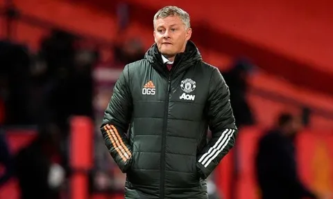 'Cầu thủ Man Utd đó thật không thể tin được. Cậu ấy nên đá chính'