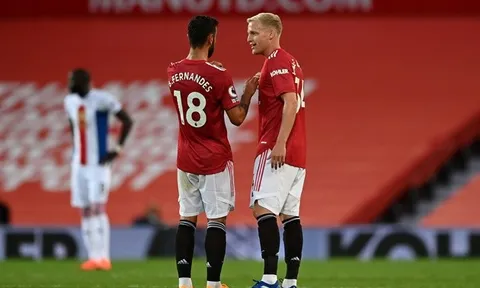 'Những gì Pogba cùng Fernandes đang làm, đó là vị trí của cậu ấy'