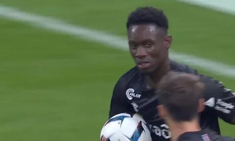 2 cầu thủ Arsenal tỏa sáng ở Marseille