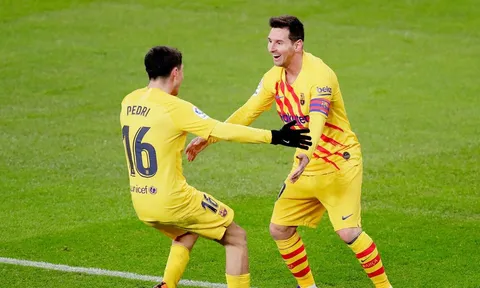 Iniesta của Barca: Hành trình từ kẻ vô danh đến ngôi sao U18 đắt giá thứ 2 thế giới