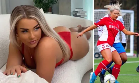 Bỏ bóng đá, sao nữ trở thành người mẫu sexy
