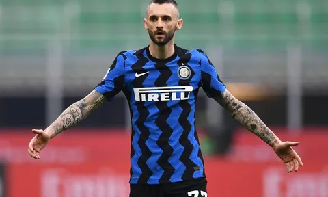 Fabrizio Romano xác nhận, thương vụ Man Utd - Brozovic ngã ngũ