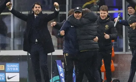 Inter Milan chiếm ngôi đầu, Conte nói lời xúc động