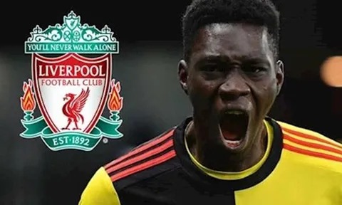 Liverpool liên hệ cơn lốc đường biên của Watford