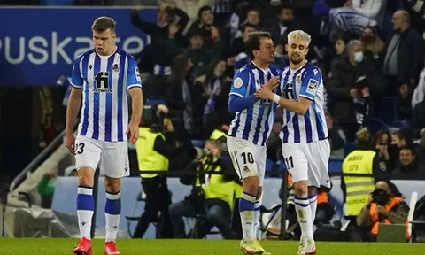 Januzaj tỏa sáng giúp Real Sociedad loại Atletico