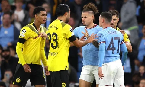 CĐV Man City phẫn nộ với Jack Grealish