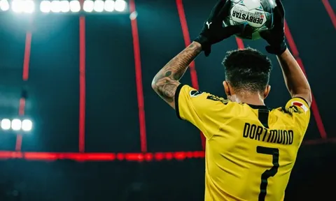 Jadon Sancho khiến Man Utd ngỡ ngàng với động thái mới nhất