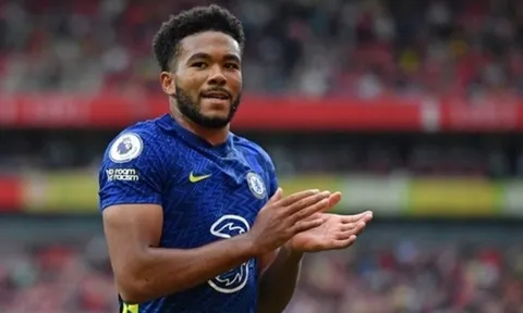 Hậu vệ Chelsea được khen toàn diện