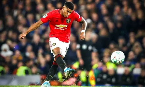 James, Martial 'act cool mất 5s' vì siêu phẩm của Rashford