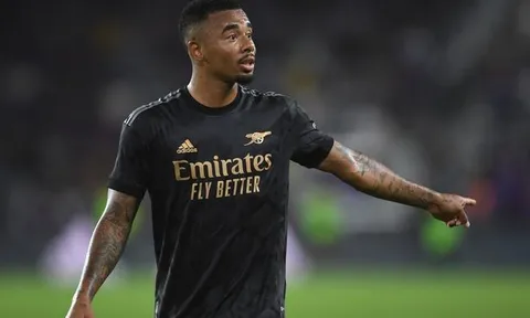 Gabriel Jesus tuyên bố tranh Giày vàng với 1 cầu thủ