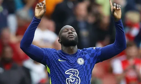 "Thật bối rối khi tìm 1 cầu thủ nào đó tốt hơn Lukaku"