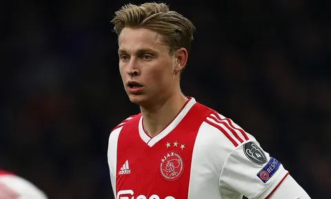 'Những cầu thủ mới của Ajax chưa đủ sức thay Frenkie de Jong'
