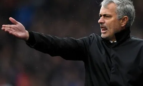 "Mourinho nói nếu không ghi 2 bàn sẽ đem tôi cho Southampton mượn"