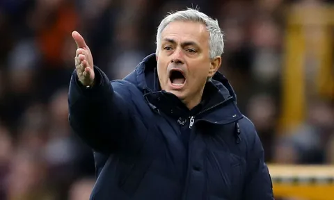 Mourinho: "Tôi có cần 300 triệu bảng vào tháng Giêng không? Câu trả lời là..."