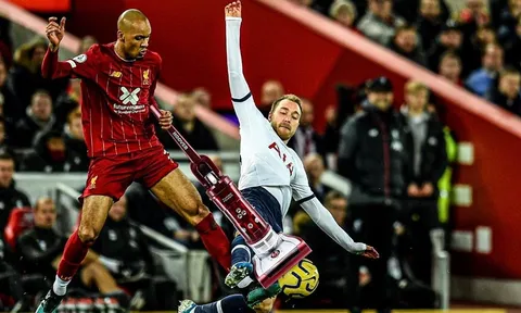 Klopp: "Cậu ấy là máy hút bụi ở khu vực giữa sân của Liverpool"