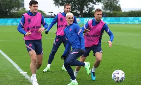 Jurgen Klinsmann so sánh Maguire với trung vệ huyền thoại của Brazil