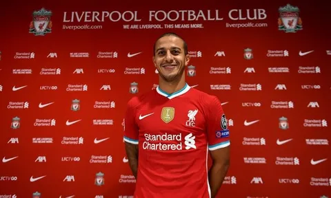 Jurgen Klopp lấp lửng, Thiago ra mắt Premier League tại Stamford Bridge?