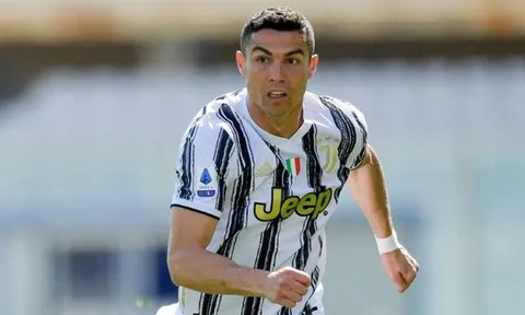 Juventus đối diện nguy cơ không được đá ở Serie A