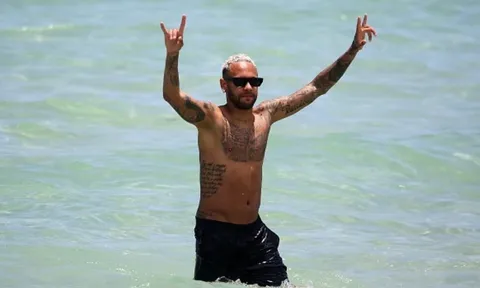 Juventus nói không với Neymar
