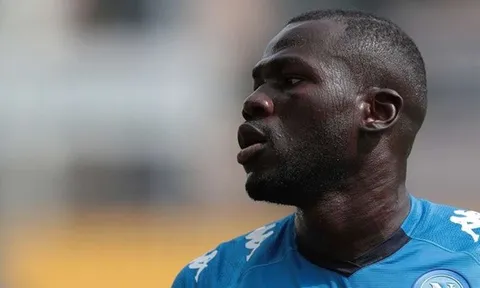Giám đốc Napoli lên tiếng, tương lai Koulibaly được hé lộ